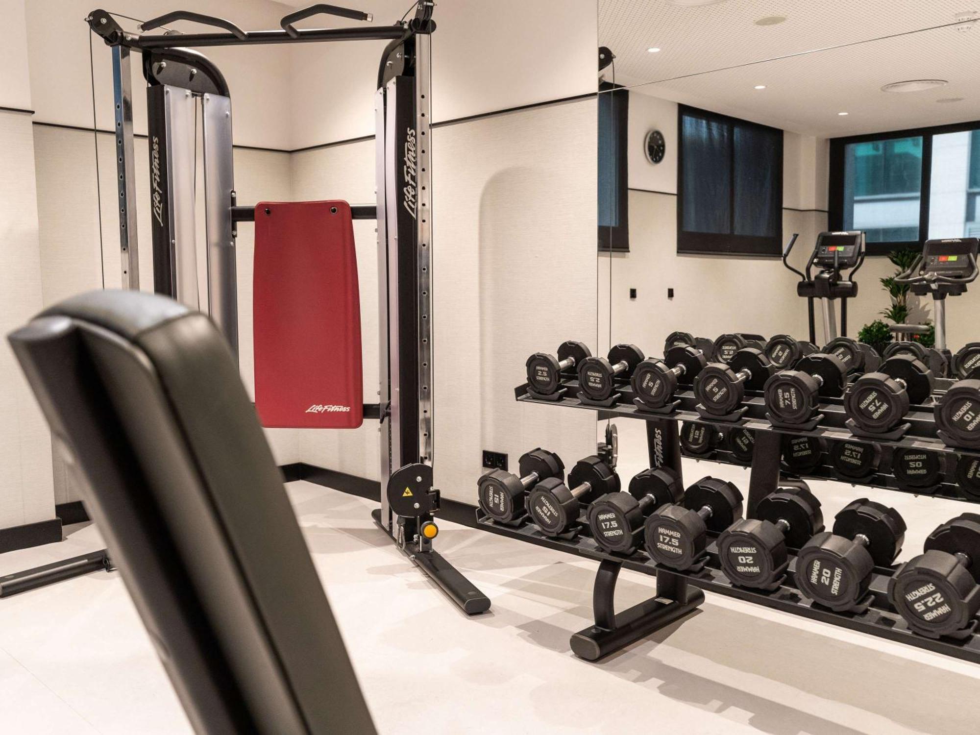 Pullman Madrid Airport & Feria Hotel Luaran gambar