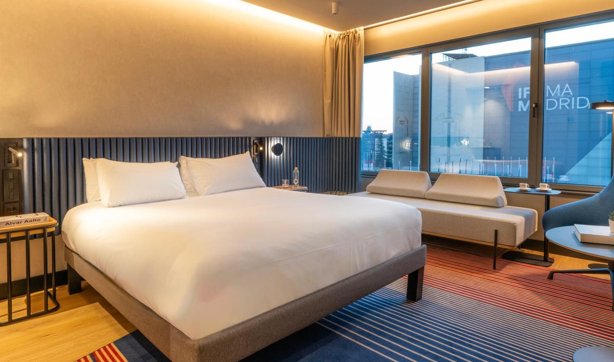 Pullman Madrid Airport & Feria Hotel Luaran gambar