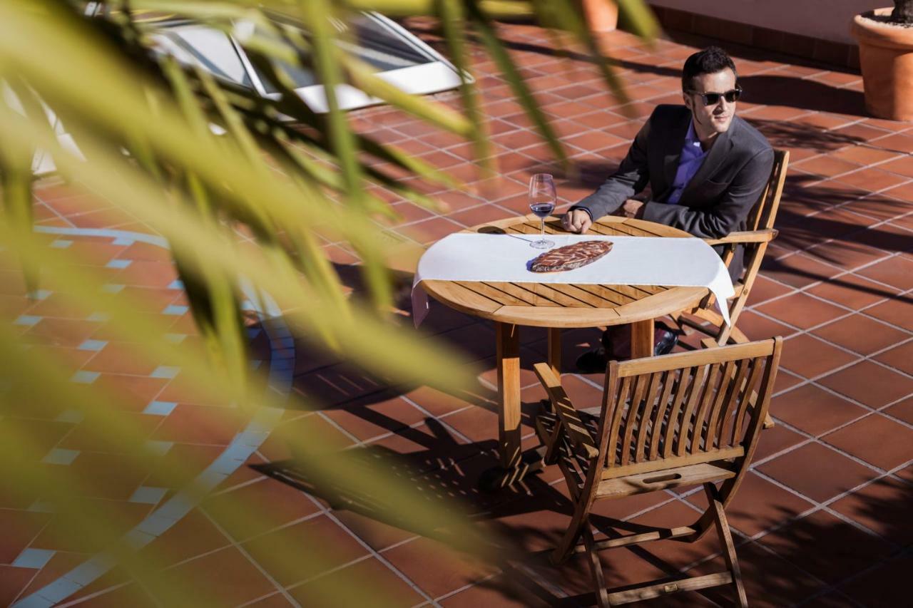 Pullman Madrid Airport & Feria Hotel Luaran gambar